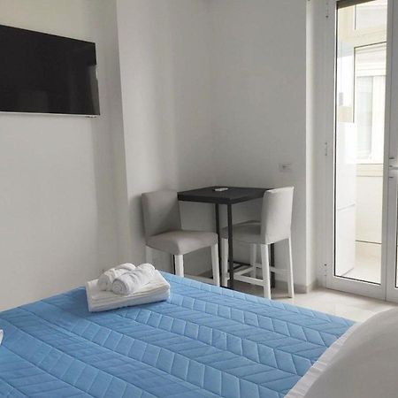 Mare Luna Apartment Bari Ngoại thất bức ảnh