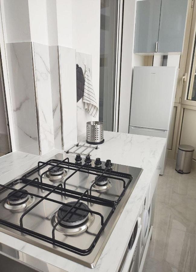 Mare Luna Apartment Bari Ngoại thất bức ảnh