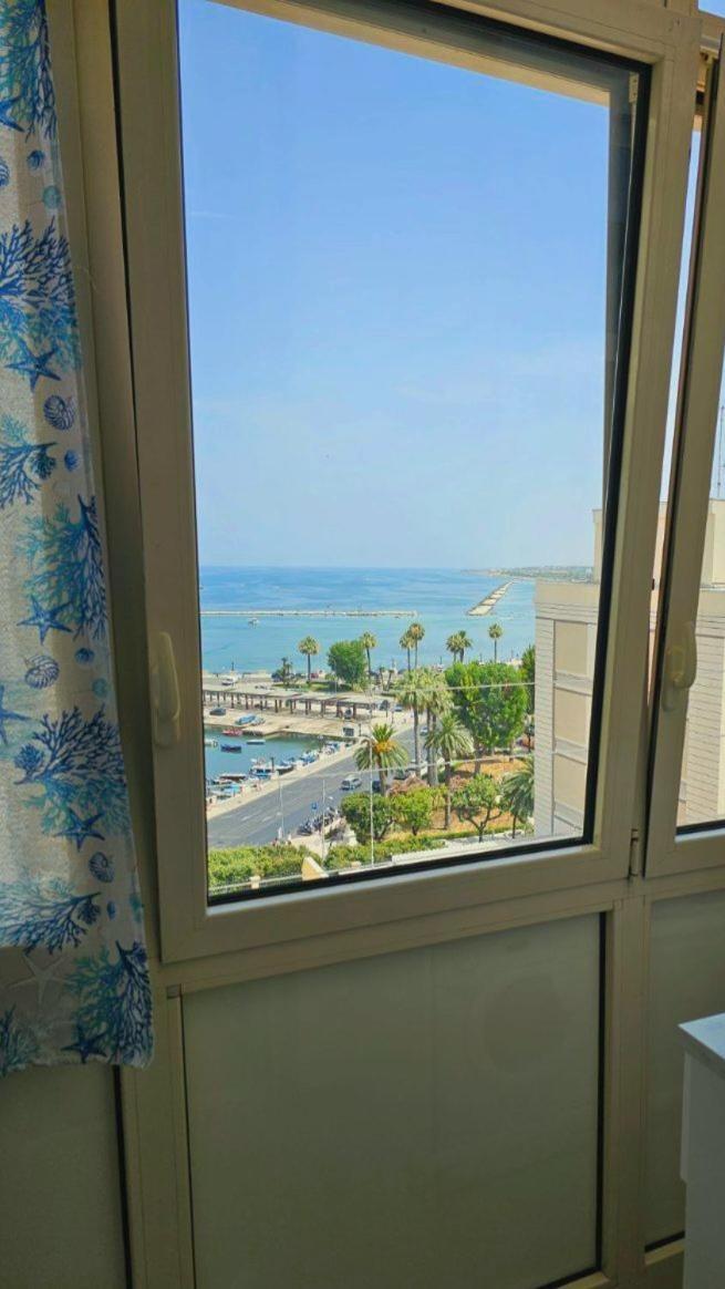 Mare Luna Apartment Bari Ngoại thất bức ảnh